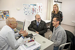Salud despliega un servicio piloto de traducción para facilitar la comunicación con pacientes de origen extranjero.