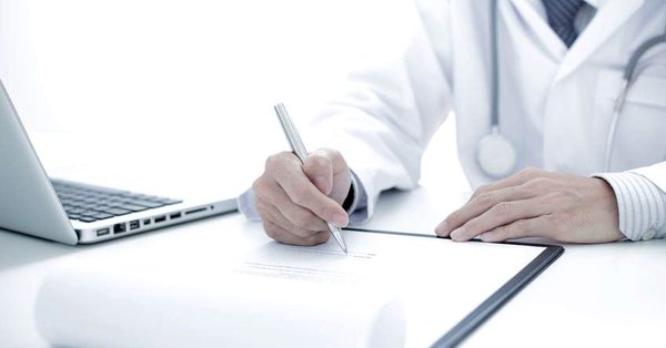 El Foro de Médicos de Atención Primaria se planta ante la contratación de médicos sin el correspondiente título de especialista.