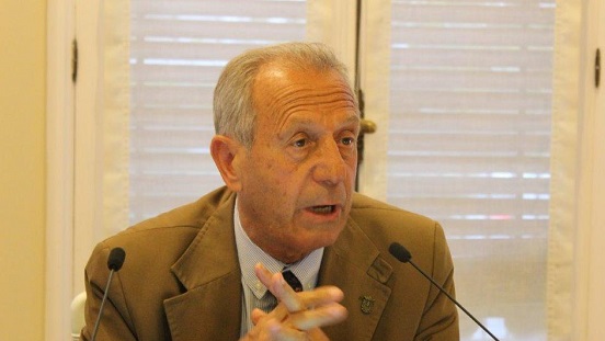 Dr. Juan José Unzué: 