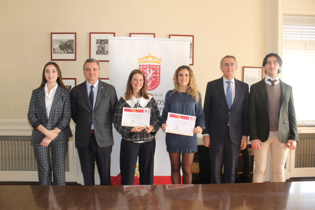 RUTH ARIAS Y BEATRIZ ECHARTE GANAN LAS BECAS MIR 2024 DEL COLEGIO DE MÉDICOS DE NAVARRA.